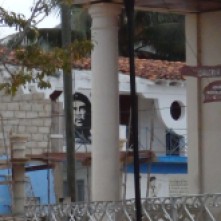 Che is always watching!